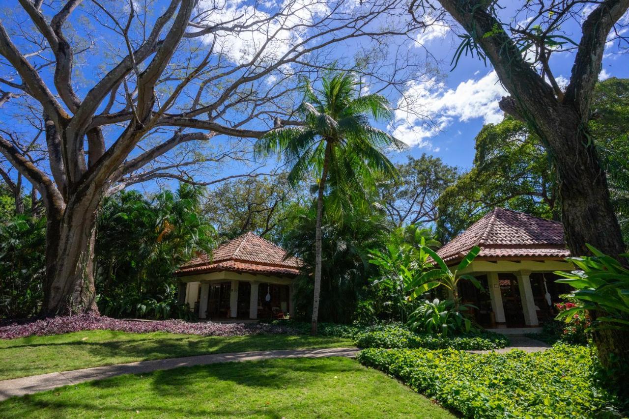 Capitan Suizo Beachfront Boutique Hotel Tamarindo Kültér fotó