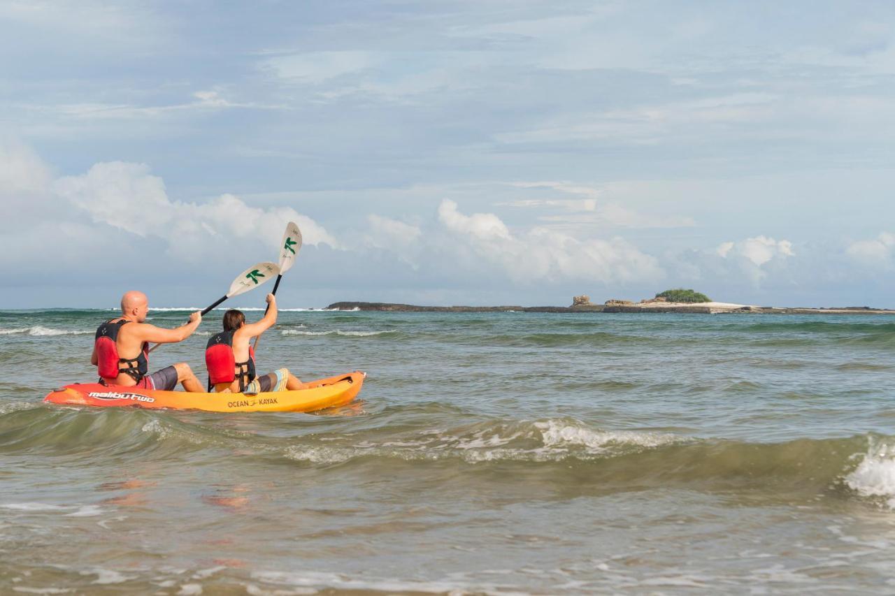 Capitan Suizo Beachfront Boutique Hotel Tamarindo Kültér fotó