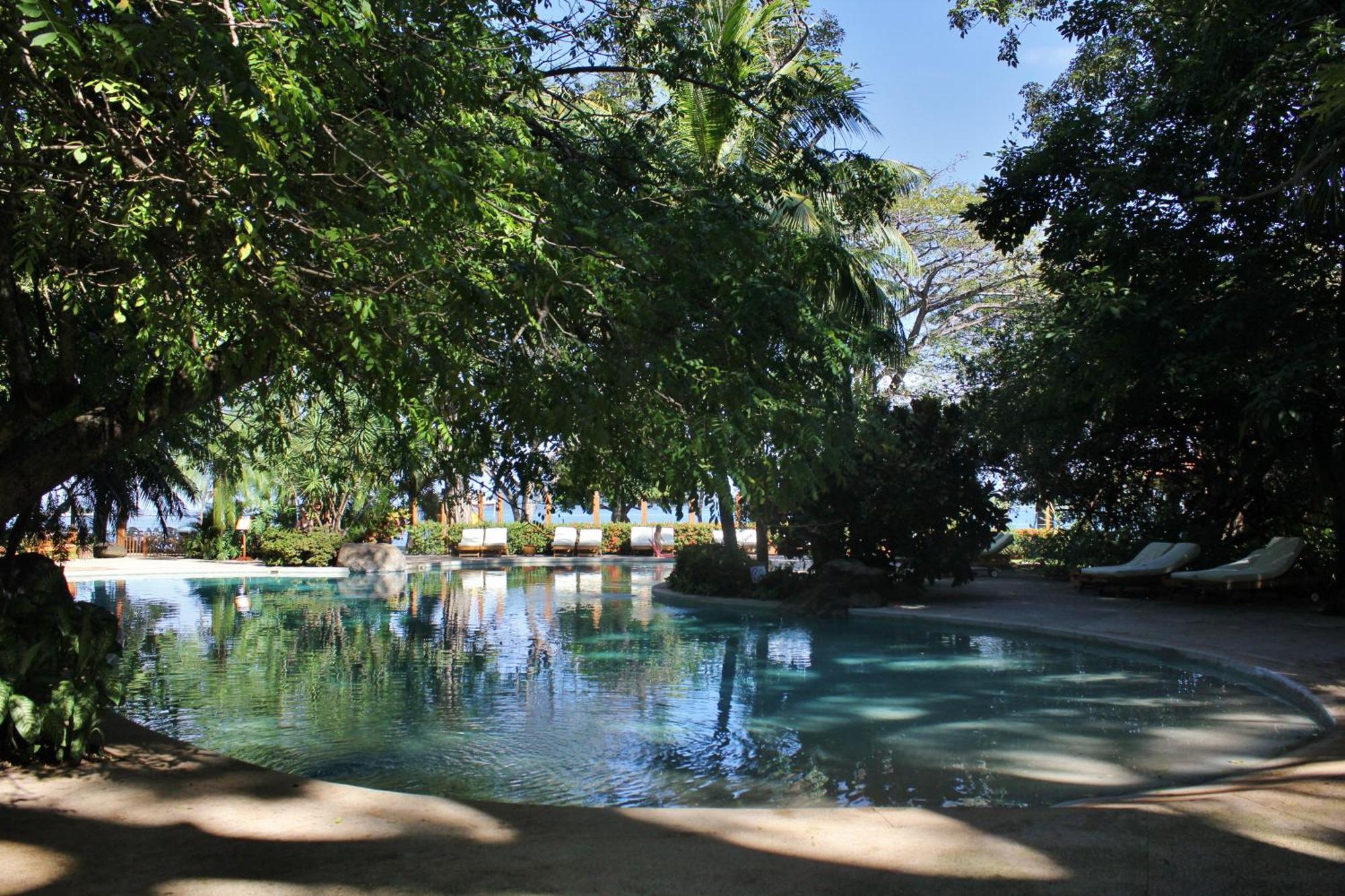 Capitan Suizo Beachfront Boutique Hotel Tamarindo Kültér fotó